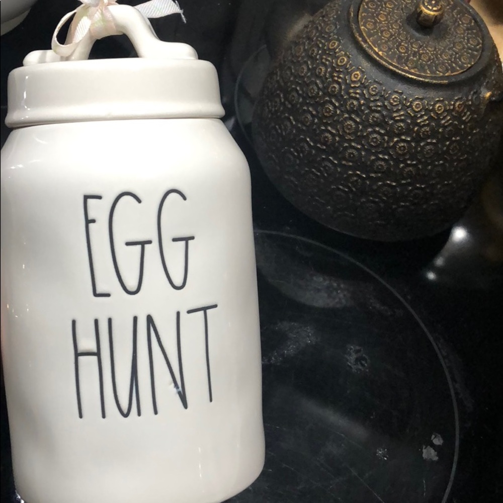 Rae Dunn storage container